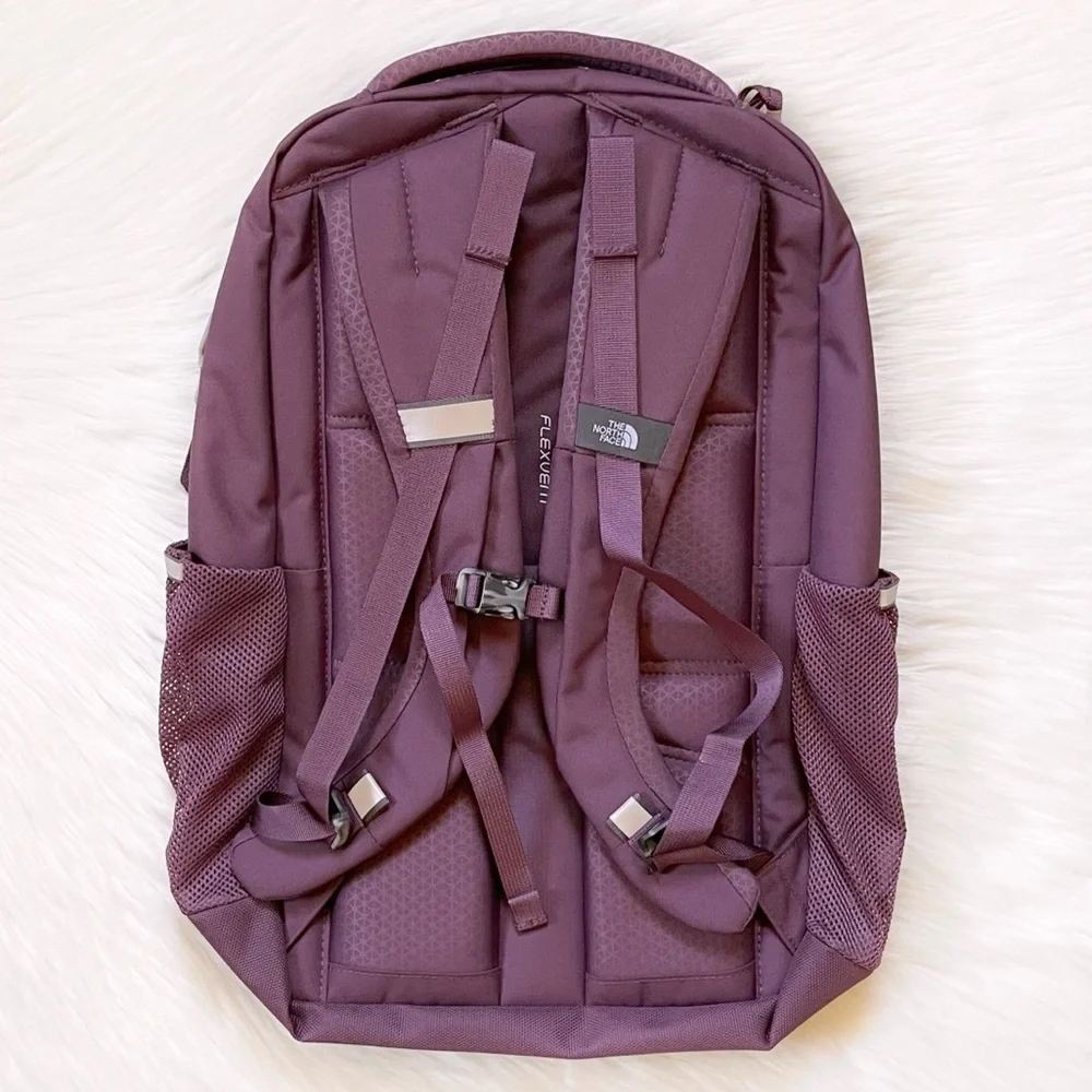 The North Face Women’s Jester Luxe 27 Liter Backpack In Midnight Mauve - Picture 4 of 7